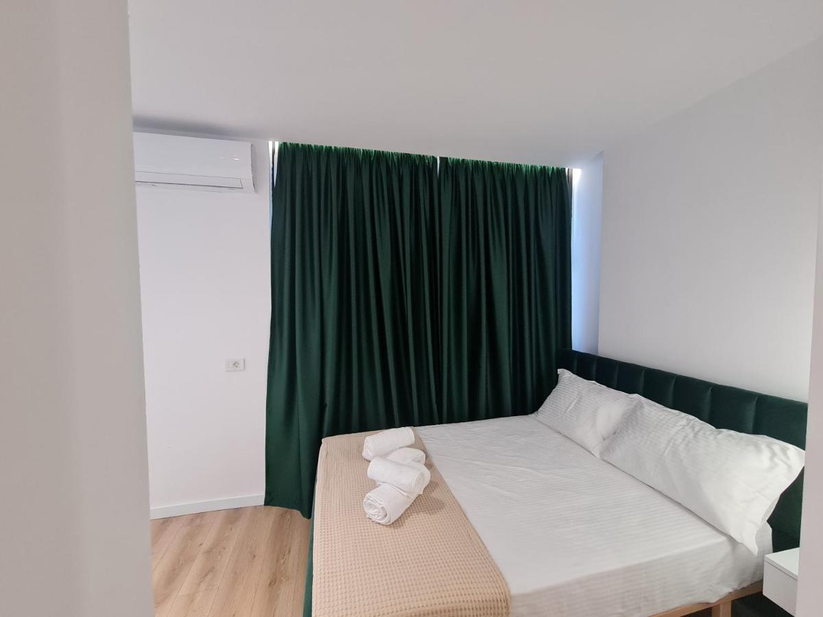 Am Luxury Lägenhet Tirana